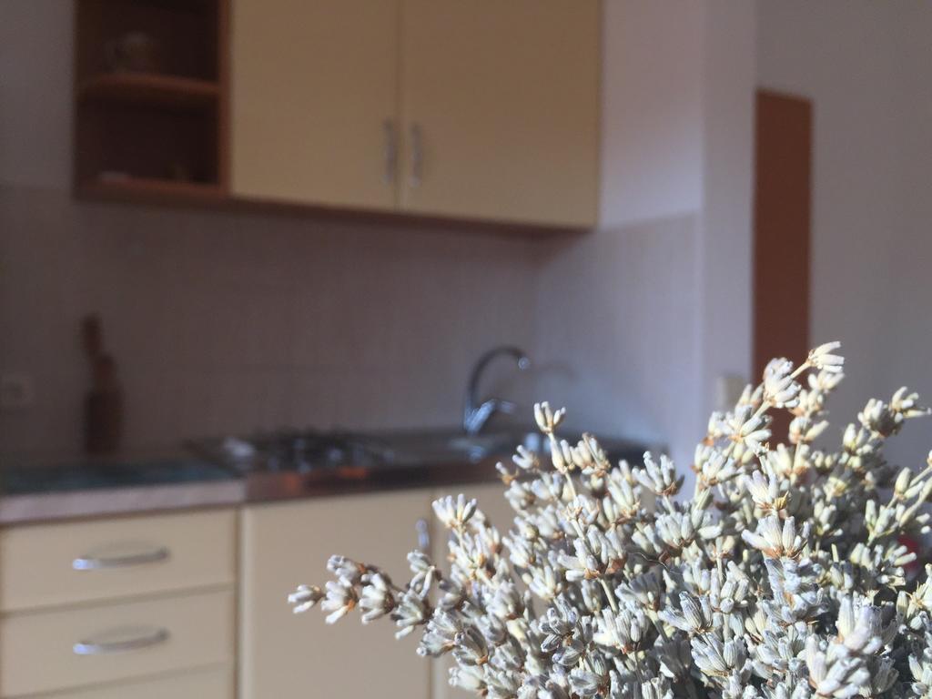 Sunny Rock Volme Apartments บานโจเล ภายนอก รูปภาพ